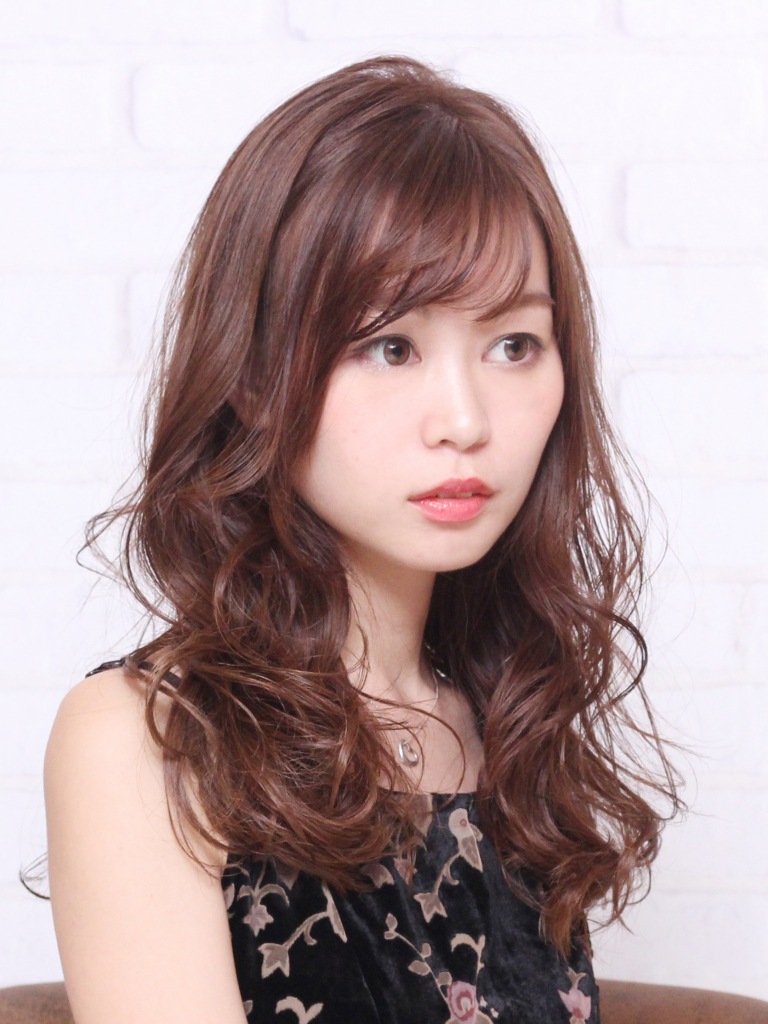 西葛西にある美容室「シーズヘア(SEES HAIR )」のヘアスタイル「モード」の拡大画像